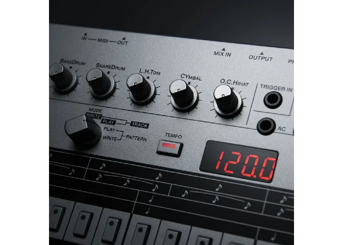 ROLAND TR-06 Rhythm Machine Modül