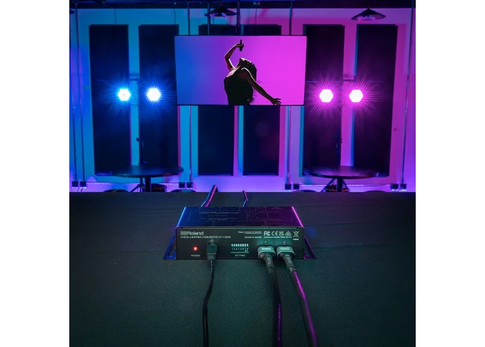 ROLAND VC-1-DMX Video Işık Çeviricisi