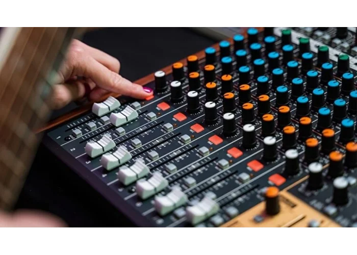 TASCAM MODEL 12 Analog-Dijital Mixer & Kaydedici