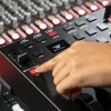 M-Audio Oxygen Pro 25 25 tuş, Yarı-ağır tuşe profesyonel USB/MIDI controller - Yeni nesil