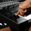 M-Audio Oxygen Pro 49 49 tuş, Yarı-ağır tuşe profesyonel USB/MIDI controller - Yeni nesil