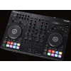 ROLAND DJ-707M DJ Kontrol Cihazı
