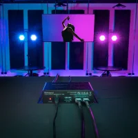 ROLAND VC-1-DMX Video Işık Çeviricisi