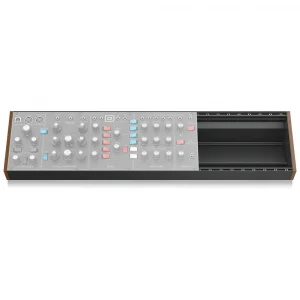 BEHRINGER Kompakt ve Sağlam 104 HP Eurorack Skiff Çantası