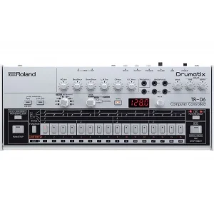 ROLAND TR-06 Rhythm Machine Modül