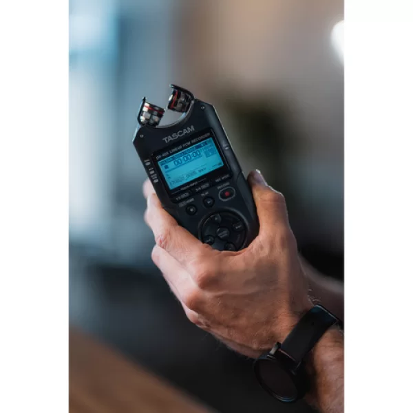 Tascam DR-40X Handheld 4-track recorder, dual recording (2x stereo),XLR ins with phantom power, overdub, mixdown, AB/XY mic configurations, MS decoder