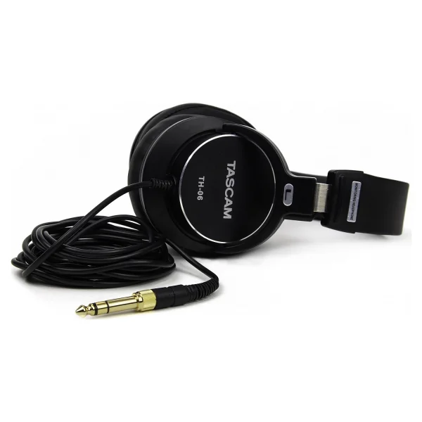 Tascam TH-06 Ekstra Bass Kulaklık - Sİyah