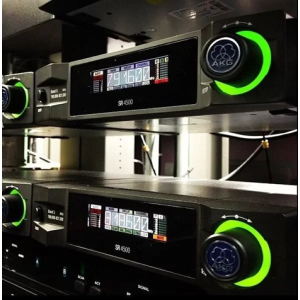 Akg SR4500 System Receiver (650.100-680.000 Mhz)