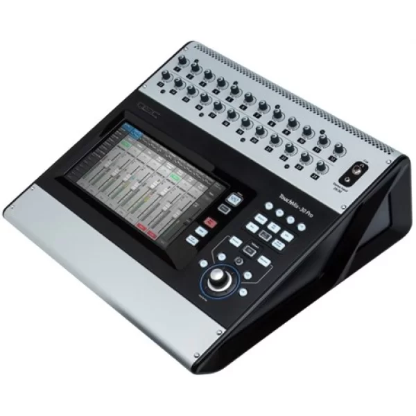 QSC TOUCHMIX-30 PRO 32 Giriş 16 Çıkış Dijtal Mikser