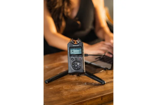 Tascam DR-40X Handheld 4-track recorder, dual recording (2x stereo),XLR ins with phantom power, overdub, mixdown, AB/XY mic configurations, MS decoder