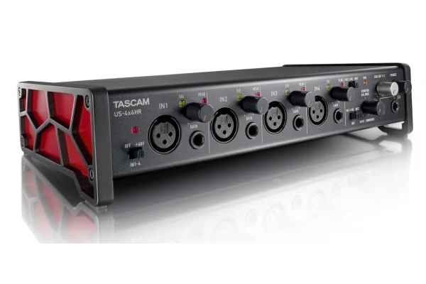 Tascam US-4x4HR USB-C Audio Interface, 4 in - 4 outs