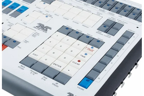 Avolites TITAN MOBILE DMX Işık Kontrol Masası