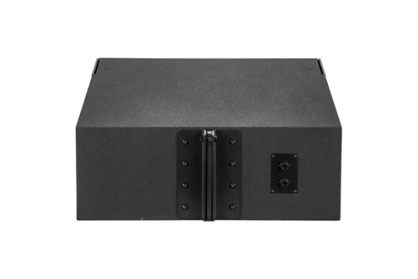 RCF HL 2290 IP55 horn loaded two way array system. 2x12 Woofer+4 CD, 22,5°x90