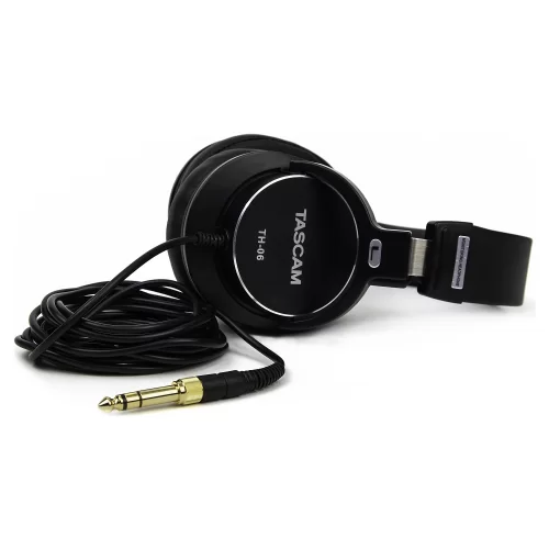 Tascam TH-06 Ekstra Bass Kulaklık - Sİyah