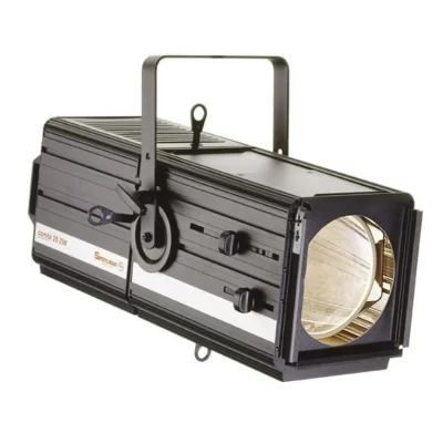 Spotlight FN LED 150 RGBW DMX 150 Watt Led Fresnel Spot, 16-45 Derece