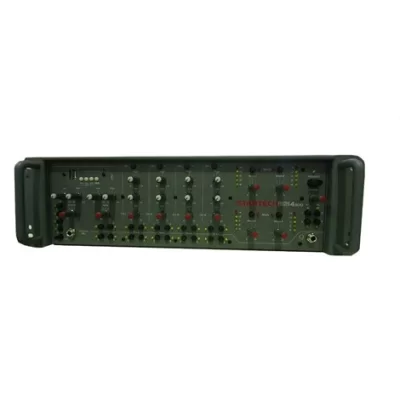 Omcron Power 4300 4x300 watt 100V 19 Matrix Mixer-Ampli, 4 Aux, 1 Priority Mic, AC/DC24V, Remote Control