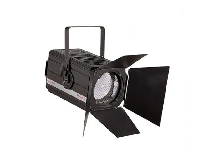 Spotlight COM-25 PC 2000 / 2500W Pc Spot, 4˚ - 66˚Derece