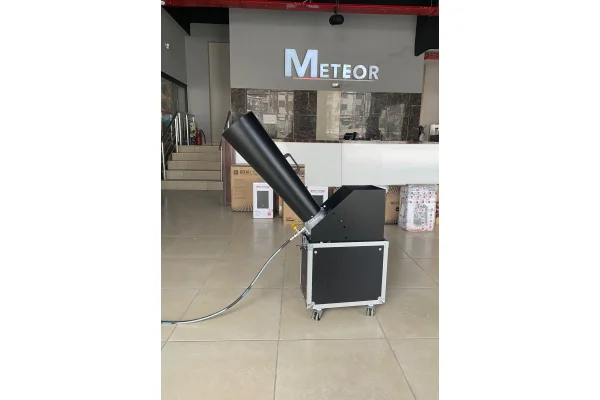 Metex Konfeti Makinesi Co Tüp İle Çalışır, (Tüp Hariç),Hard Case Dahil