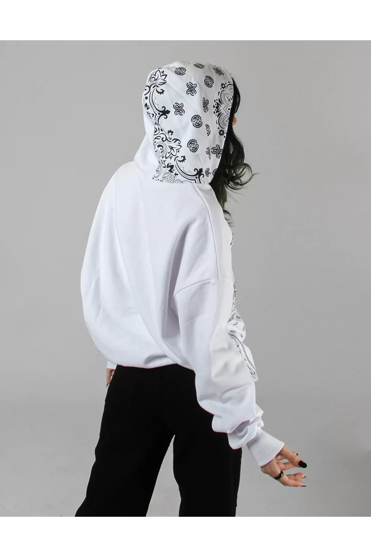 Bandana Baskılı Beyaz Rahat Kalıp Hoodie