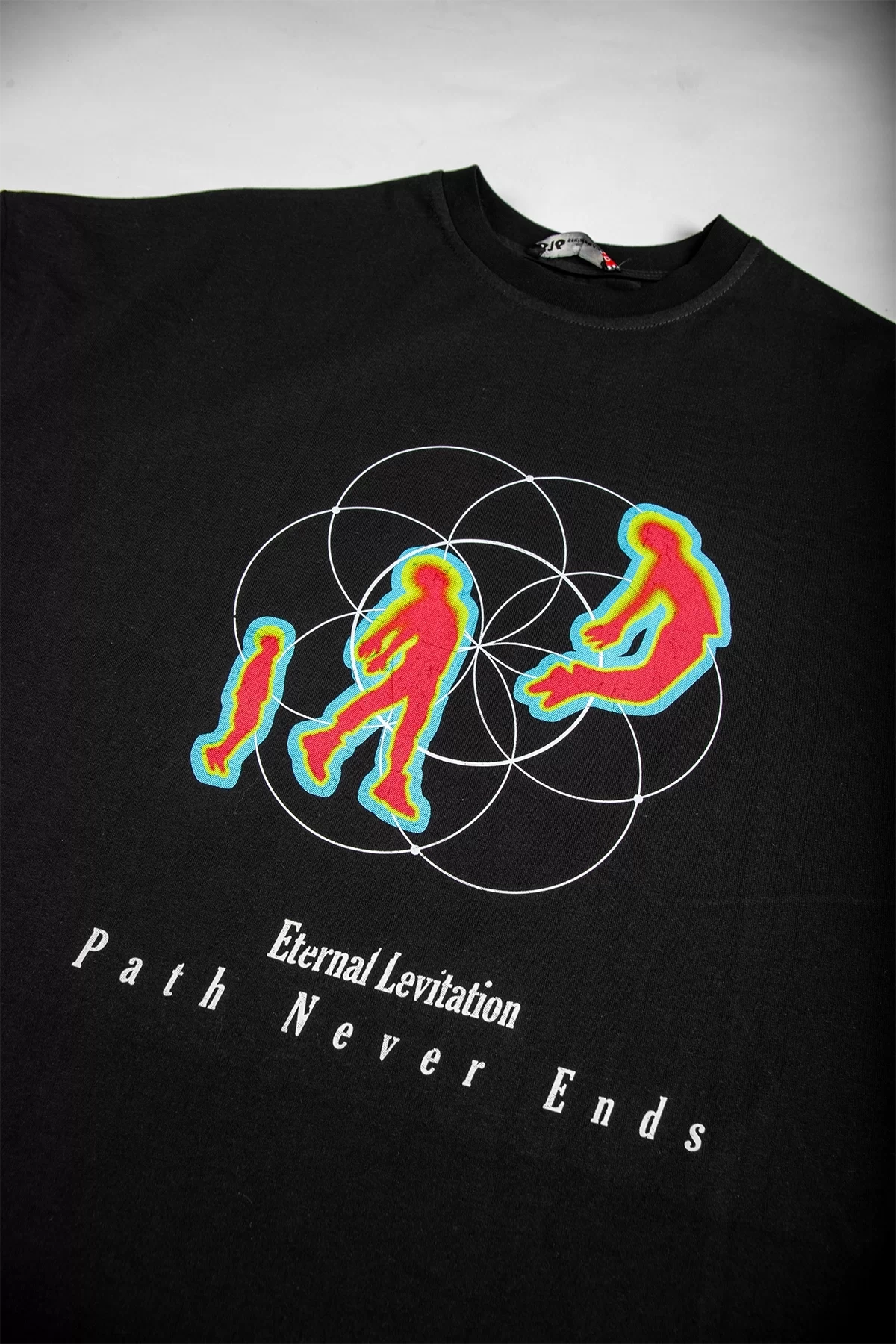 Eternal Levitation Baskılı Siyah Oversize Unisex Tshirt