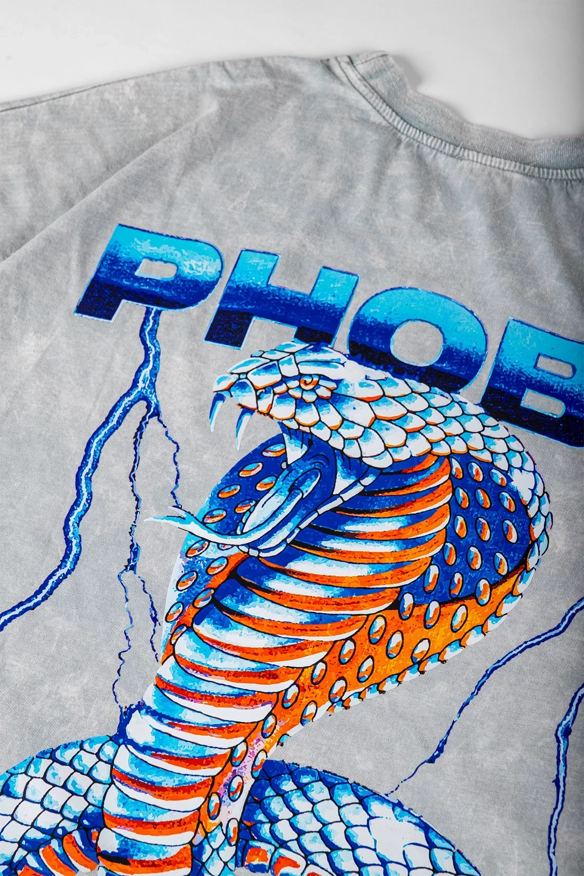 Phobia Sırt Baskılı Beyaz Yıkamalı Unisex Oversize Tshirt