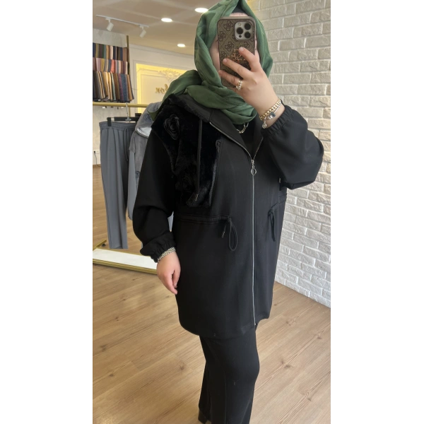 Levidor Çiçek Kabartmalı Ceketli Takım