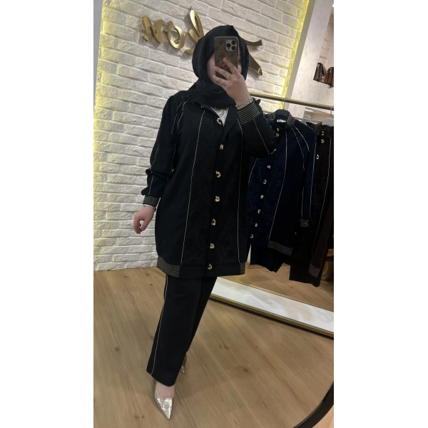 PUREVA Dantelli Nakışlı Ceketli Takım