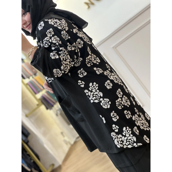 Fatma Danışman Nakışlı Fileli Takım