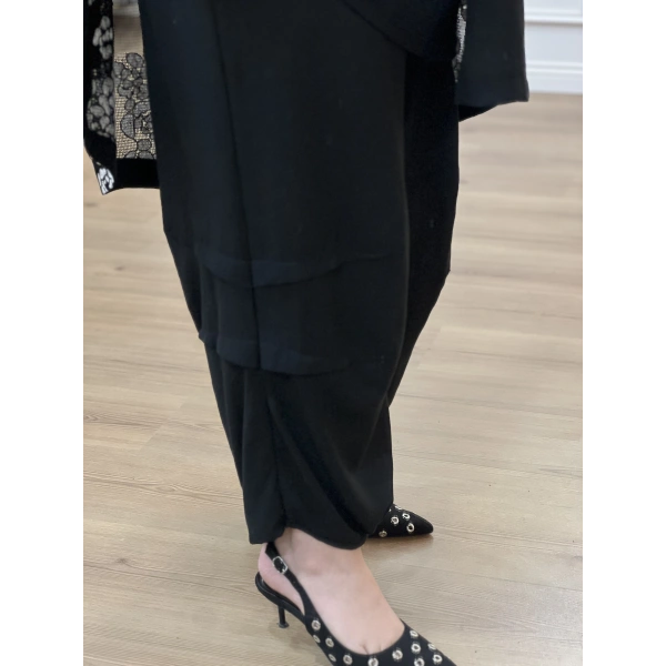 Fatma Danışman Nakışlı Fileli Takım