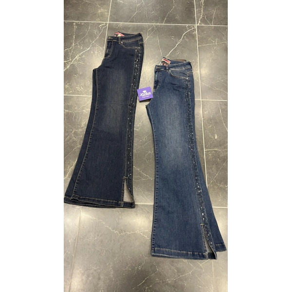 Lacarte Zımbalı Taşlı Yırtmaçlı İspanyol Kot