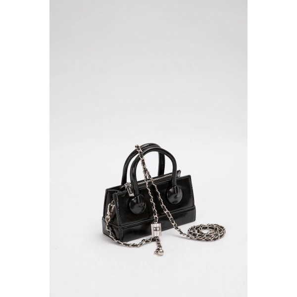 LEVİDOR Ayarlanabilir Kilit Detaylı El Çantası