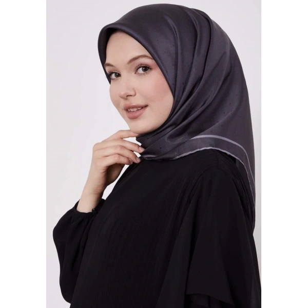 Levidor Benek Desen Monogram İpek Eşarp