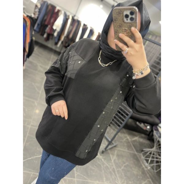 Levidor Jakarlı Boncuk İşlemeli Sweat