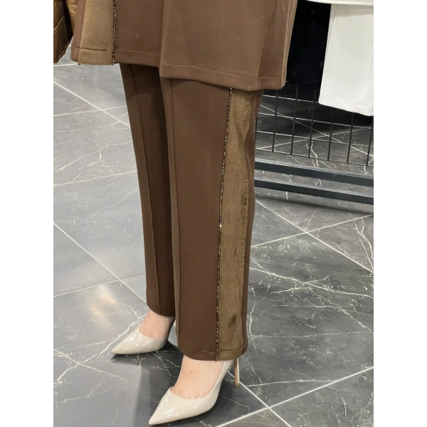 Pureva Boncuk İşlemeli Yelekli Takım