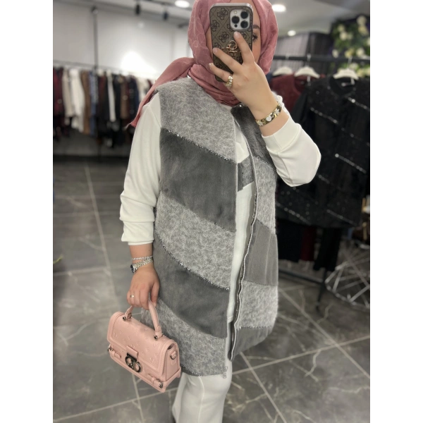 PUREVA Çarpraz Taşlı Yelekli Üçlü Takım