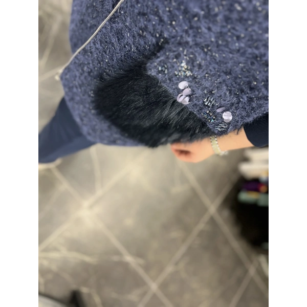 Pureva Cep Kürklü İşlemeli Yelekli Üçlü Takım