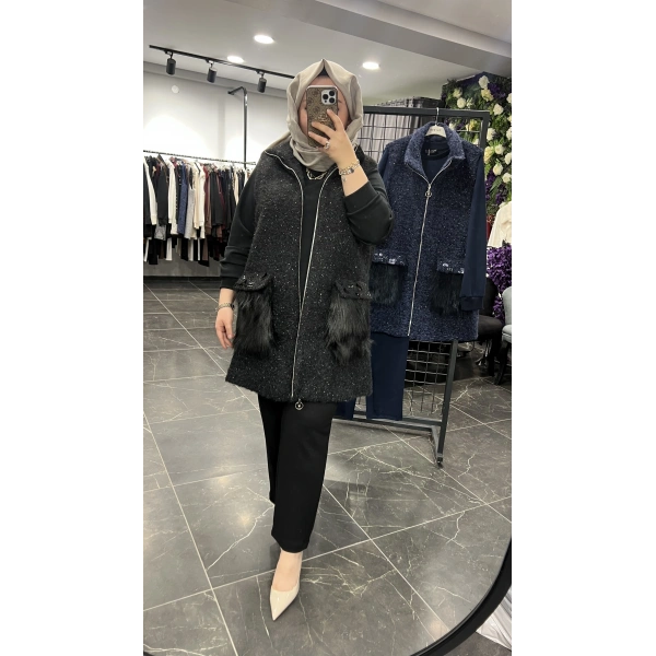 Pureva Cep Kürklü İşlemeli Yelekli Üçlü Takım