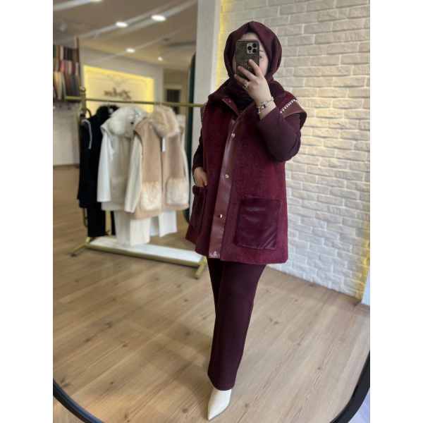Pureva İncili Deri Detaylı Angora Yelekli Üçlü Takım