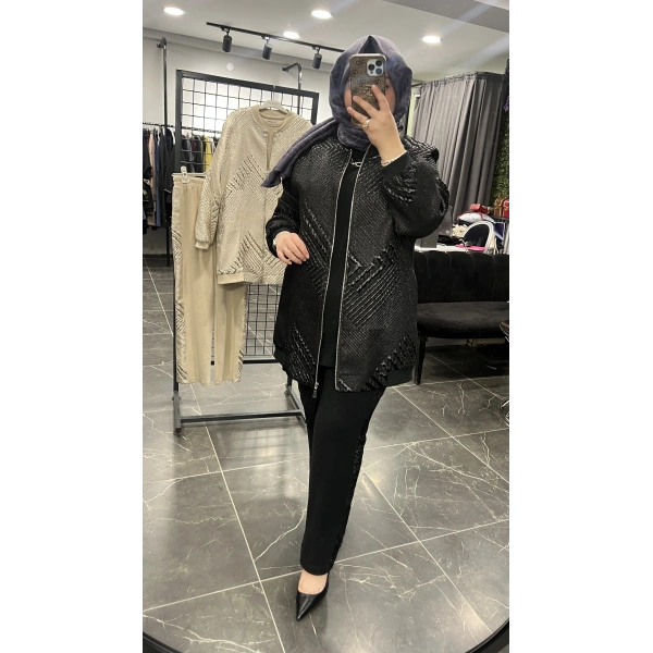 Pureva Jakarlı Ceketli Üçlü Takım