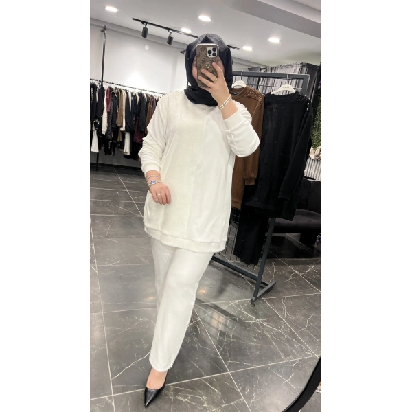 Pureva Omuz İşleme Kürklü Takım