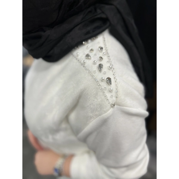 Pureva Omuz İşleme Kürklü Takım