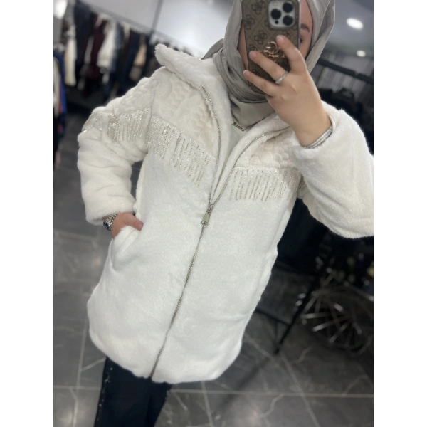 Solis Boncuk Saçaklı Angora Kaban