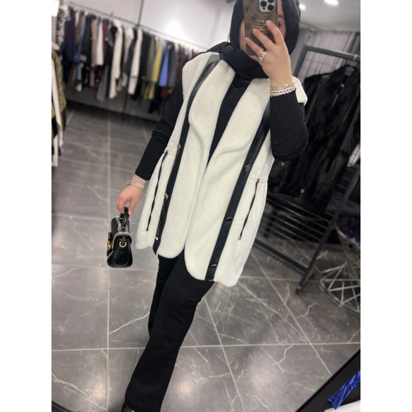 Solis Deri Detay Angora Yelek