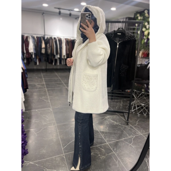 Solis İncili Angora Kaban