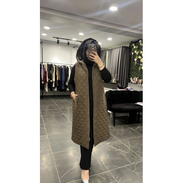 Solis Taşlı Kapitone Yelek