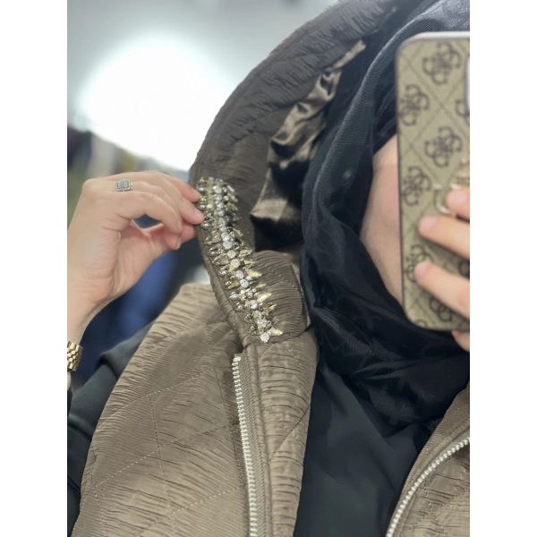 Solis Taşlı Kapitone Yelek