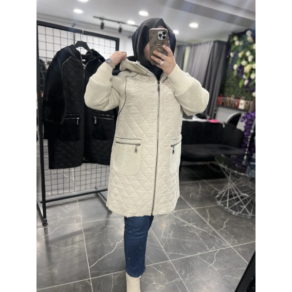 Solis Taşlı Kapitoneli Angora Kaban