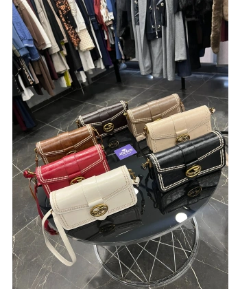 LEVİDOR Zımba Nakışlı Dikdörtgen Çanta