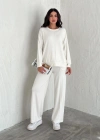 Beyaz Modal Çıma Detaylı Alt Üst Bayan Takım