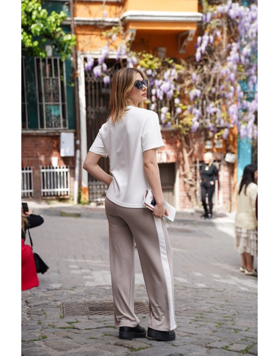 Çiçek Nakışlı İkili Takım – Bej